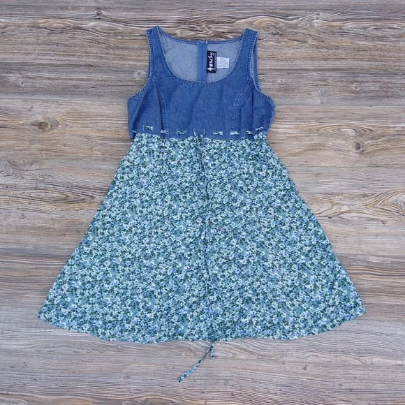 green emerald velvet dress Blue Garden Vintage Lace Dress main image 1